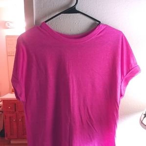 Athletic workout shirt